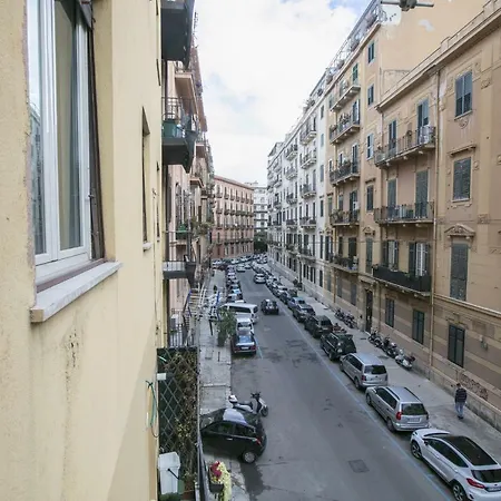Ai Bastioni Del Massimo Bed & Breakfast *